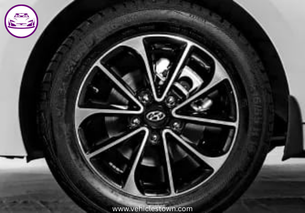 "Hyundai Elantra compact sedan showcasing its sleek design and modern features on a city street."