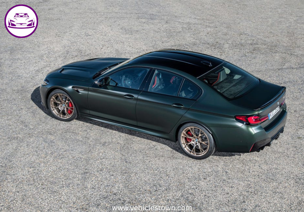 BMW M5 CS – limited-edition high-performance sports sedan with 627 hp, carbon fiber design, and exclusive styling details.
