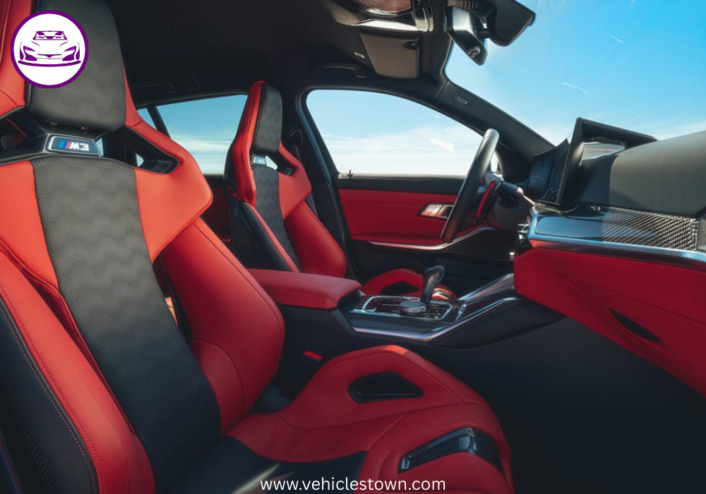 Equipped with a turbocharged inline-6 engine and M xDrive all-wheel drive for dynamic driving.
