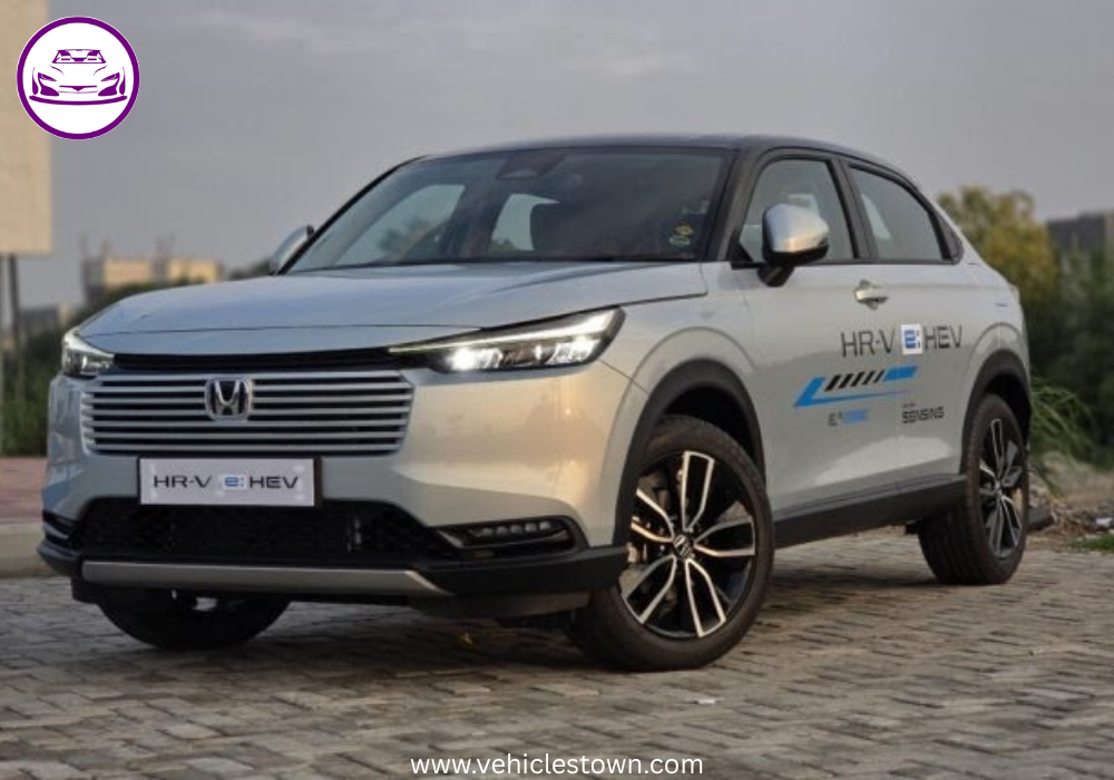 Front and side view of the 2025 Honda HR-V e:HEV hybrid SUV in Pakistan showcasing its LED headlights, bold grille, and sleek body design.