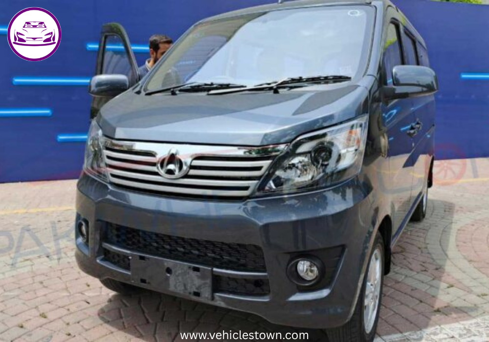  Front view of Changan Karvaan Power Plus 1.2L UG 2025 Model
