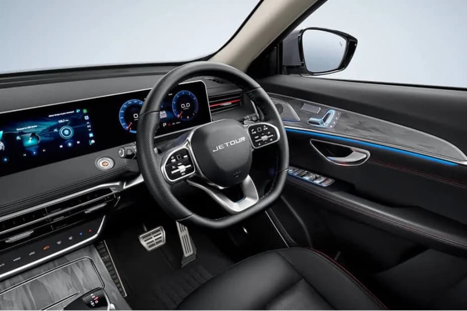 Jetour offer in Pakistan with special anniversary discounts on Jetour X70 Plus and Jetour Dashing SUVs.