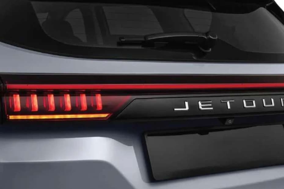 Jetour offer in Pakistan with special anniversary discounts on Jetour X70 Plus and Jetour Dashing SUVs.