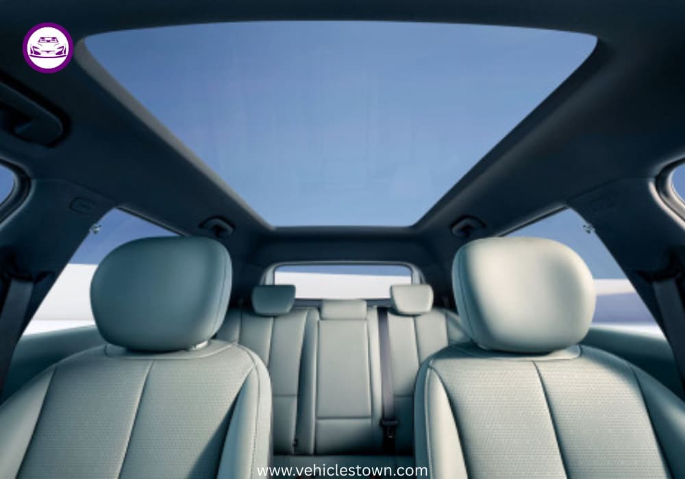 Dongfeng Vigo electric SUV showcased at launch event in Pakistan featuring advanced infotainment and safety technology.