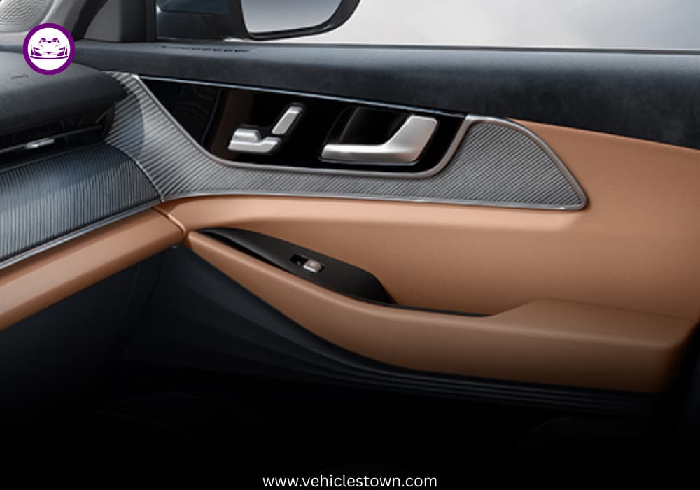 Chery Tiggo 9 PHEV front view SUV with LED lights and alloy wheels